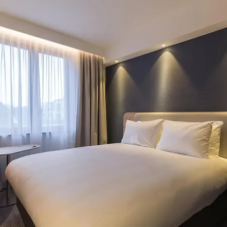 Hotel Express Brussels-grand-place By Ihg